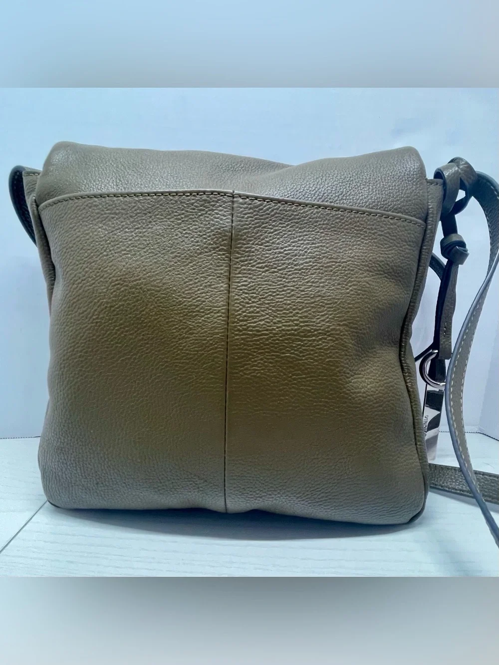 VINCE CAMUTO “Miles” Leather Crossbody Bag - Olive Green